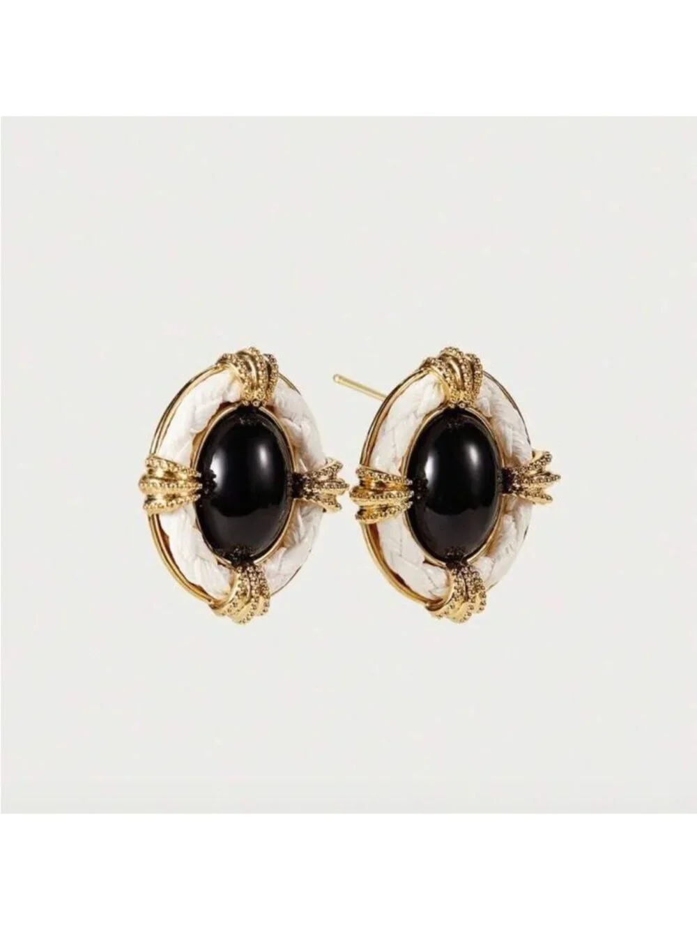 Retro Oval Earrings Q931